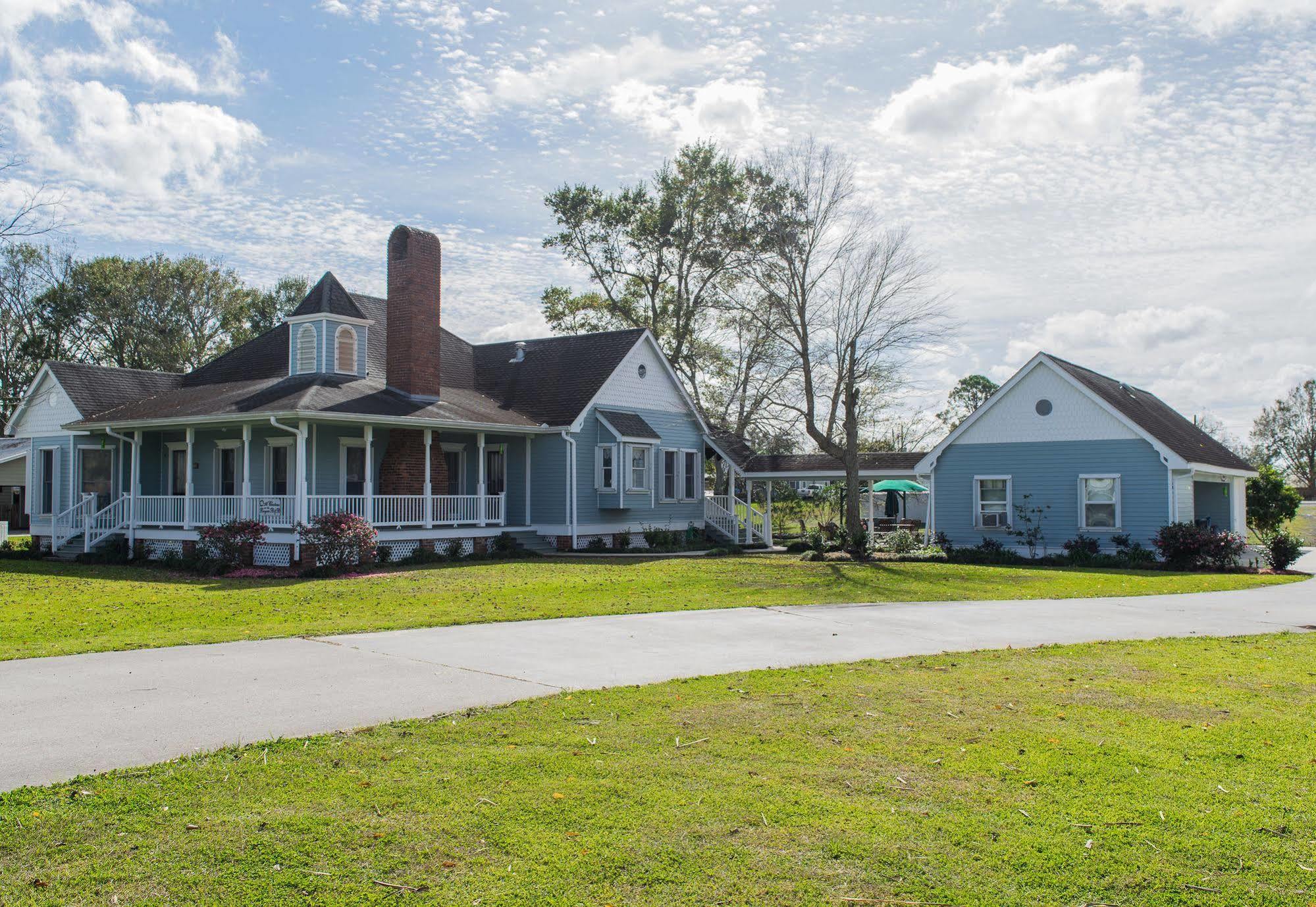 A Chateau On The Bayou Bed & Breakfast Raceland Eksteriør bilde