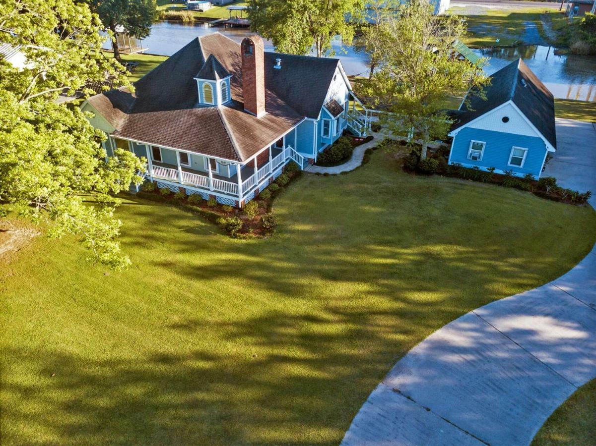A Chateau On The Bayou Bed & Breakfast Raceland Eksteriør bilde